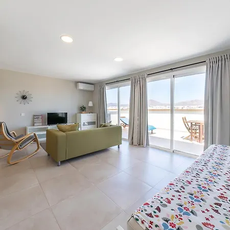 Eslanzarote Rooftop Views アパート アレシフェ
