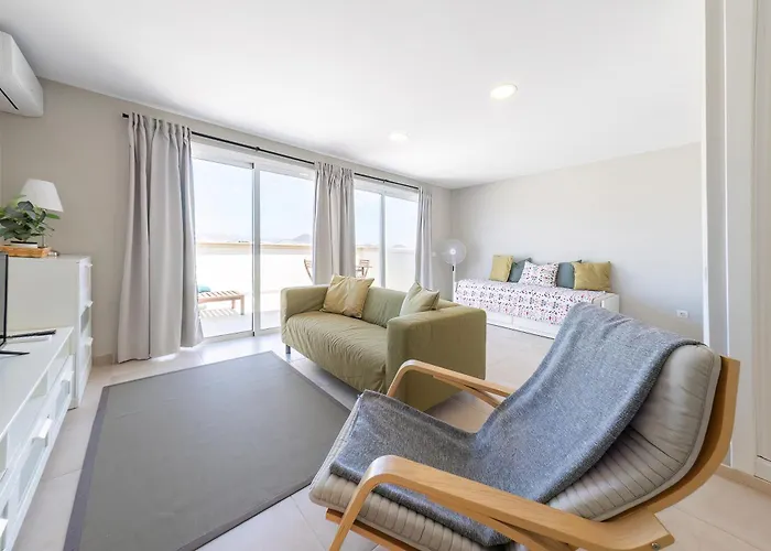 Eslanzarote Rooftop Views