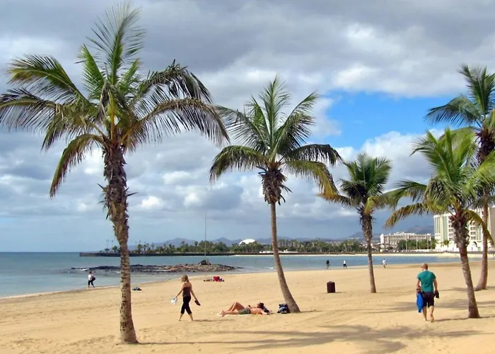 公寓 Eslanzarote Rooftop Views 阿雷西费